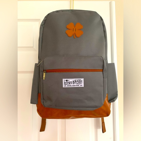 Lucky Brand Handbags - NWT 🍀 Lucky Brand: Gray Canvas, Brown Faux Leather, 18x12x5.5 inches, Zips Logo